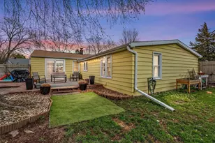 427 N Lark St, Oshkosh, WI 54902 - Photo 15