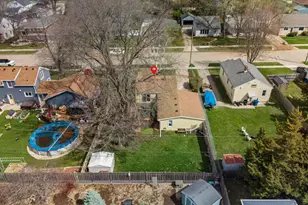 427 N Lark St, Oshkosh, WI 54902 - Photo 21