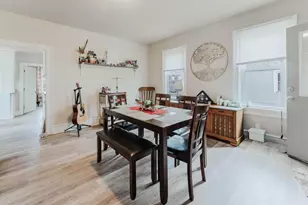 332 Rosalia St, Oshkosh, WI 54901 - Photo 11