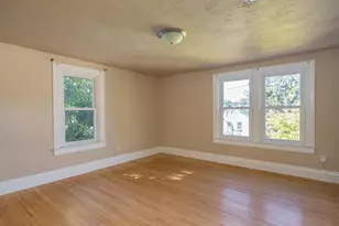 332 Rosalia St, Oshkosh, WI 54901 - Photo 15