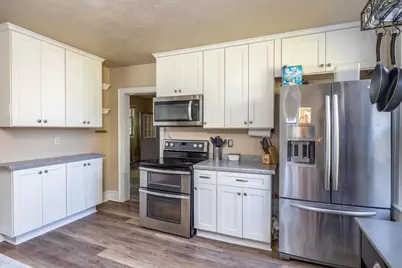 332 Rosalia Street, Oshkosh, WI 54901 - Photo 7