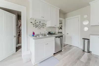 332 Rosalia Street, Oshkosh, WI 54901 - Photo 15
