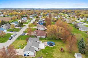 N1224 Bobwhite Dr, Greenville, WI 54942 - Photo 13