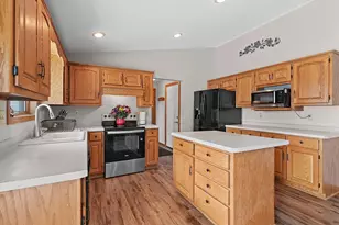 N1224 Bobwhite Dr, Greenville, WI 54942 - Photo 25