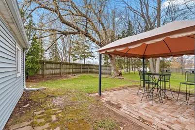 1713 Burns Avenue, Green Bay, WI 54303 - Photo 5