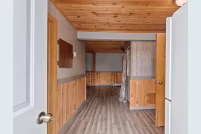 1713 Burns Avenue, Green Bay, WI 54303 - Photo 11