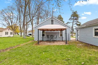 1713 Burns Avenue, Green Bay, WI 54303 - Photo 7