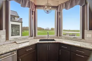 227 Peterlynn Dr, Wrightstown, WI 54180 - Photo 17
