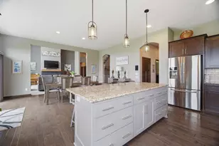 227 Peterlynn Dr, Wrightstown, WI 54180 - Photo 15