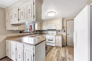 2589 Haven Rd, Green Bay, WI 54313 - Photo 9