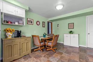 1911 S Carpenter St, Appleton, WI 54915 - Photo 9