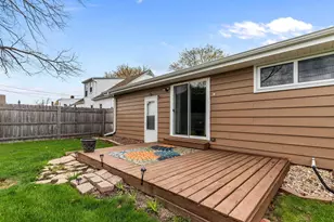 1911 S Carpenter St, Appleton, WI 54915 - Photo 25