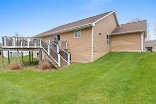4814 Isabella Cir, Hobart, WI 54155 - Photo 29