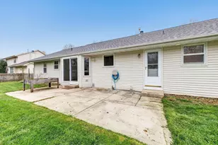 1145 Tara Marie Ln, Green Bay, WI 54303 - Photo 25