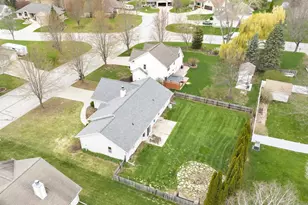 1145 Tara Marie Ln, Green Bay, WI 54303 - Photo 27