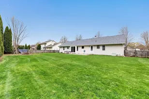 1145 Tara Marie Ln, Green Bay, WI 54303 - Photo 23