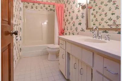 3095 Pine Ridge Court, Green Bay, WI 54311 - Photo 33