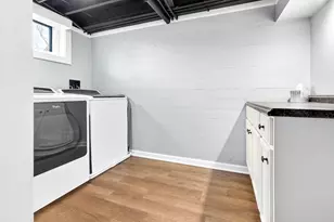 1229 Lawrence St, Appleton, WI 54914 - Photo 33
