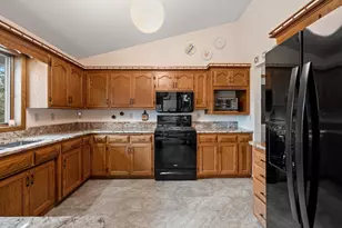 3434 Willow Rd, Green Bay, WI 54311 - Photo 17