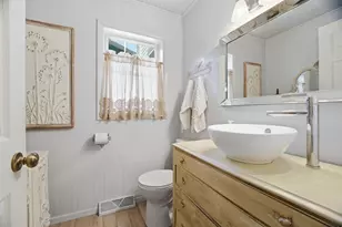 512 Morse St, Waupun, WI 53963 - Photo 9