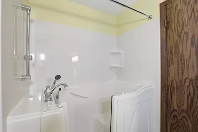 3113 N Peachtree Lane, Appleton, WI 54911 - Photo 27