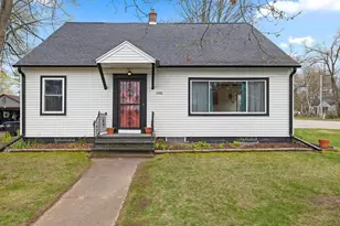 1046 Lutz St, Shawano, WI 54166 - Photo 1