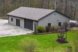 W7236 Wege Rd, Hortonville, WI 54944 - Photo 3