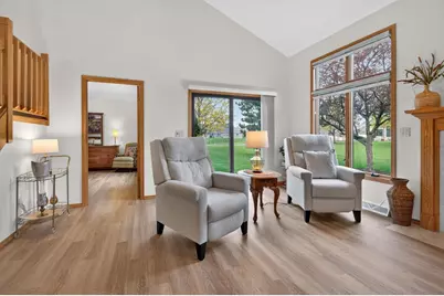 830 East River Drive #D, De Pere, WI 54115 - Photo 5