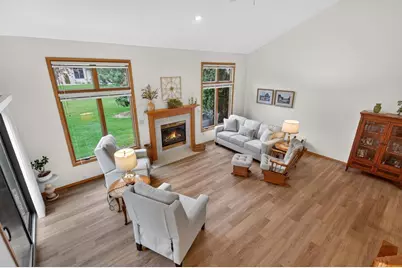 830 East River Drive #D, De Pere, WI 54115 - Photo 27