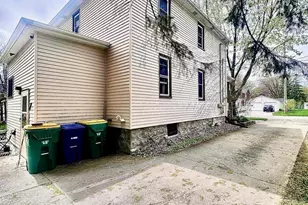 741 S Irwin Ave, Green Bay, WI 54301 - Photo 25