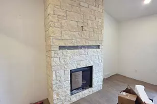 N9266 Homestead Ln, Appleton, WI 54915 - Photo 3