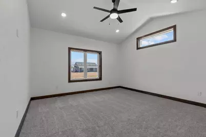 N9266 Homestead Lane, Appleton, WI 54915 - Photo 13