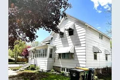 154 N Lincoln Avenue, Fond du Lac, WI 54935 - Photo 1