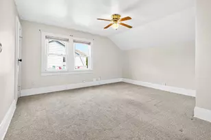 1068 Caroline St, Green Bay, WI 54303 - Photo 17