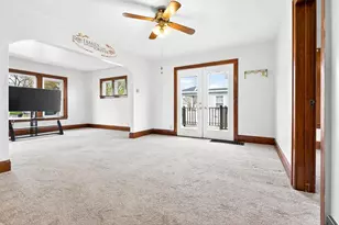 1068 Caroline St, Green Bay, WI 54303 - Photo 7