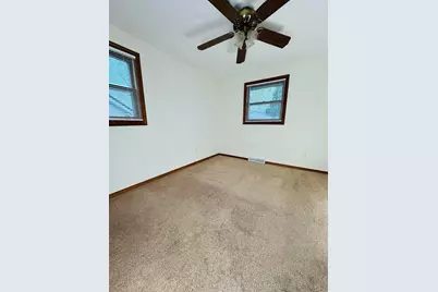 1760 Oakdale Avenue, Green Bay, WI 54302 - Photo 15