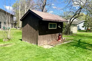 382 9th St, De Pere, WI 54115 - Photo 7