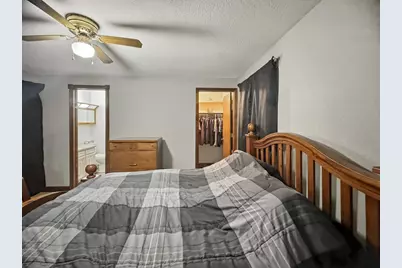2360 Lincoln Street, Marinette, WI 54143 - Photo 21