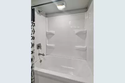 2360 Lincoln Street, Marinette, WI 54143 - Photo 47