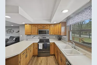 2360 Lincoln Street, Marinette, WI 54143 - Photo 15