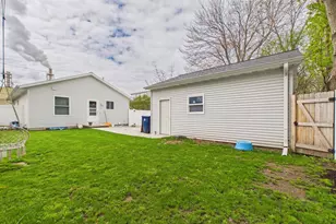 236 4th St, Menasha, WI 54952 - Photo 23