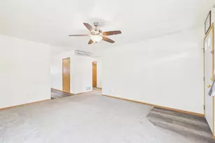 236 4th St, Menasha, WI 54952 - Photo 5