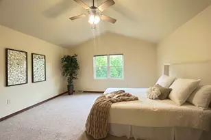 713 Edge Point Ct, De Pere, WI 54115 - Photo 17