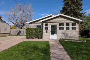 544 Grand St, Oshkosh, WI 54901 - Photo 1