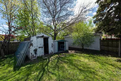 544 Grand Street, Oshkosh, WI 54901 - Photo 29