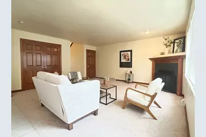 713 Edge Point Court, De Pere, WI 54115 - Photo 7