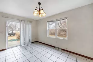 713 Edge Point Ct, De Pere, WI 54115 - Photo 11