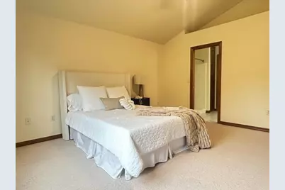 713 Edge Point Court, De Pere, WI 54115 - Photo 17