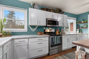 118 Jones Ave, Oconto, WI 54153 - Photo 13