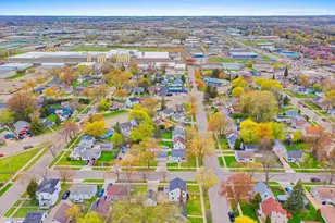 1609 Spring St, Appleton, WI 54914 - Photo 81